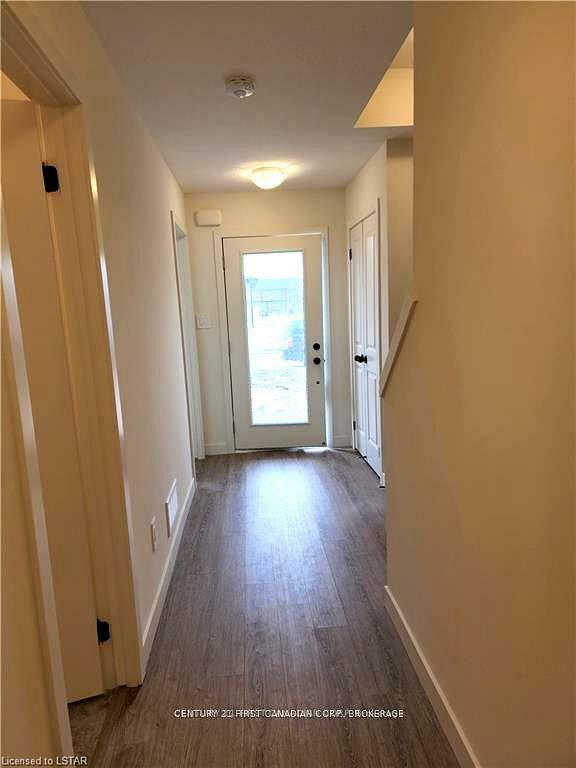 Photo de la propriété: 1781 Henrica Avenue 44 ON N6G 0Y2