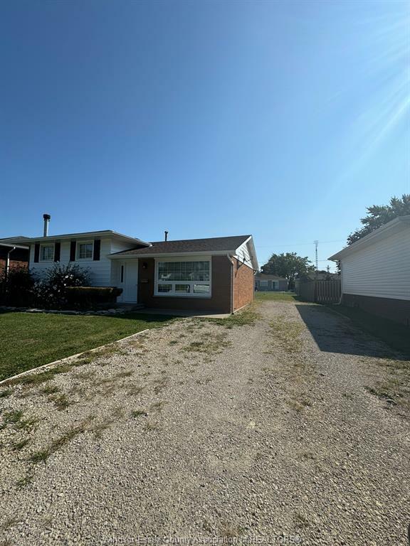 1860 Service Road  Ruthven ON N0P 2G0 photo