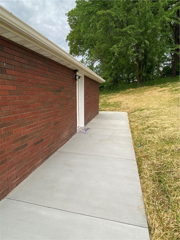 Property Photo: 348 Smithfield Masontown Rd PA 15478