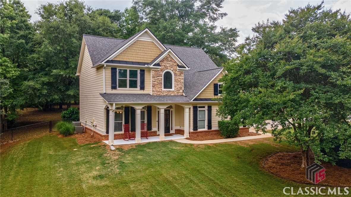 Property Photo:  200 Hidden Spring Way  GA 30605 