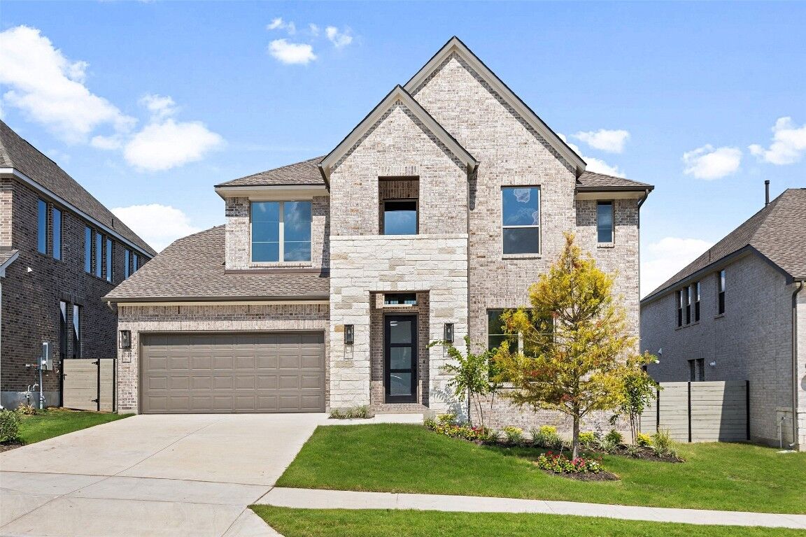Property Photo: 1401 Rodeo Ridge Drive TX 78628