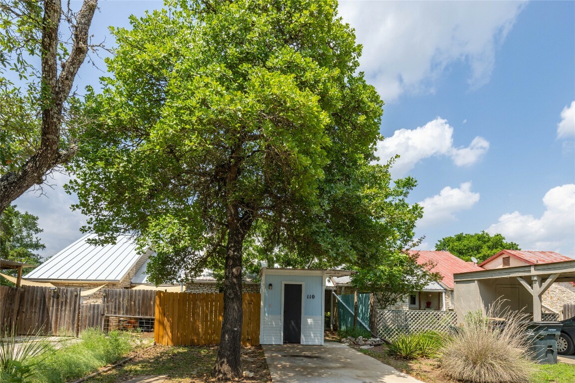 Property Photo: 110 Shady Bluff Court TX 78676