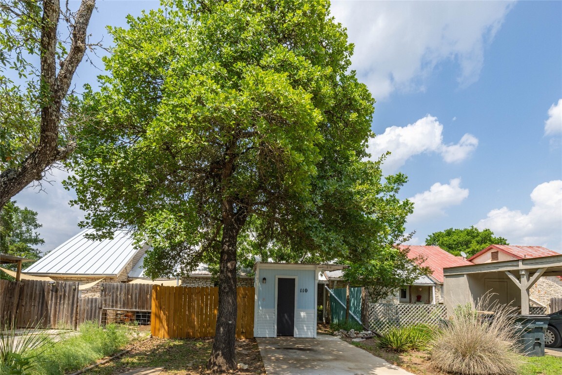 Property Photo: 110 Shady Bluff Court TX 78676