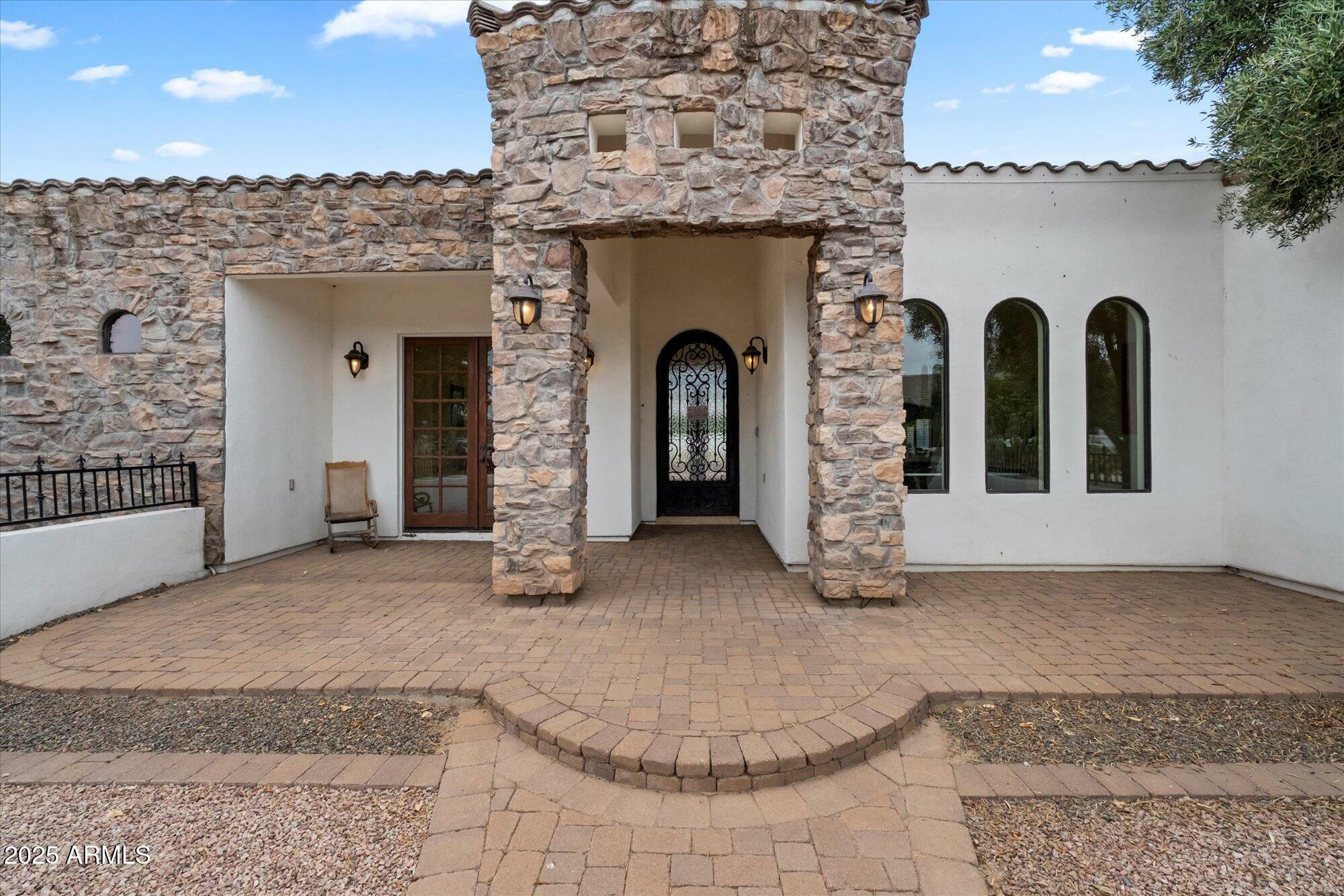 Property Photo: 21205 E Excelsior Avenue AZ 85142