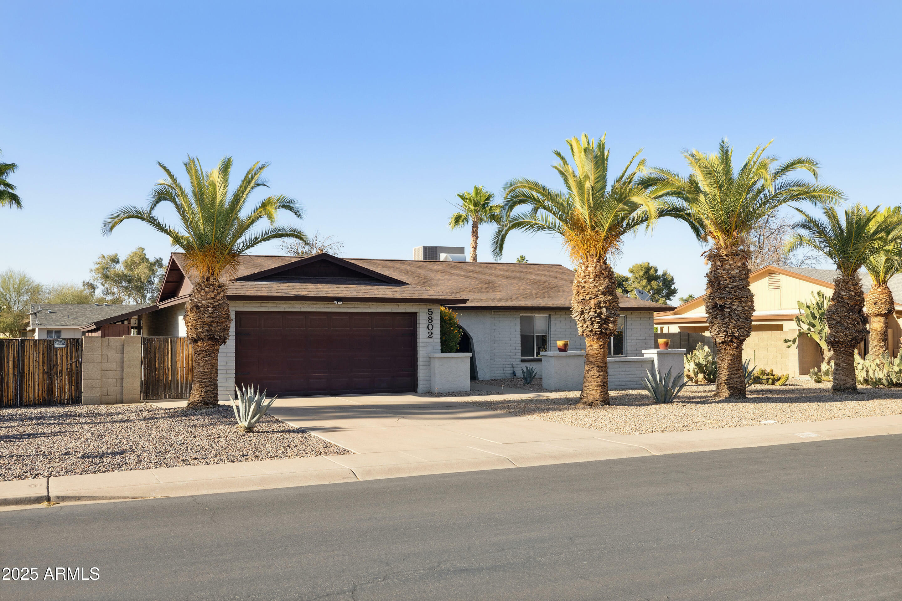 Property Photo: 5802 E Spring Road AZ 85254
