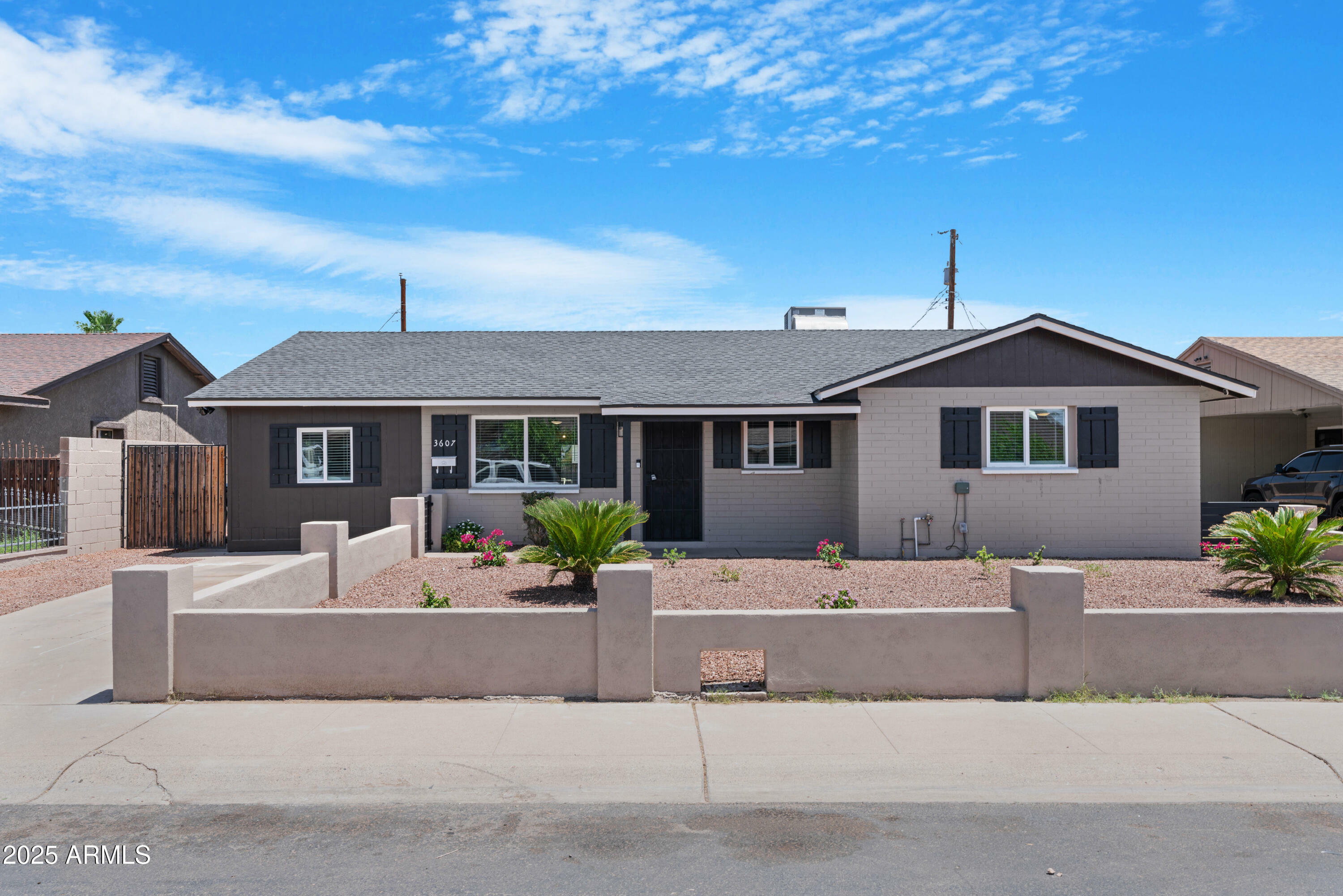 3607 N 79th Avenue  Phoenix AZ 85033 photo