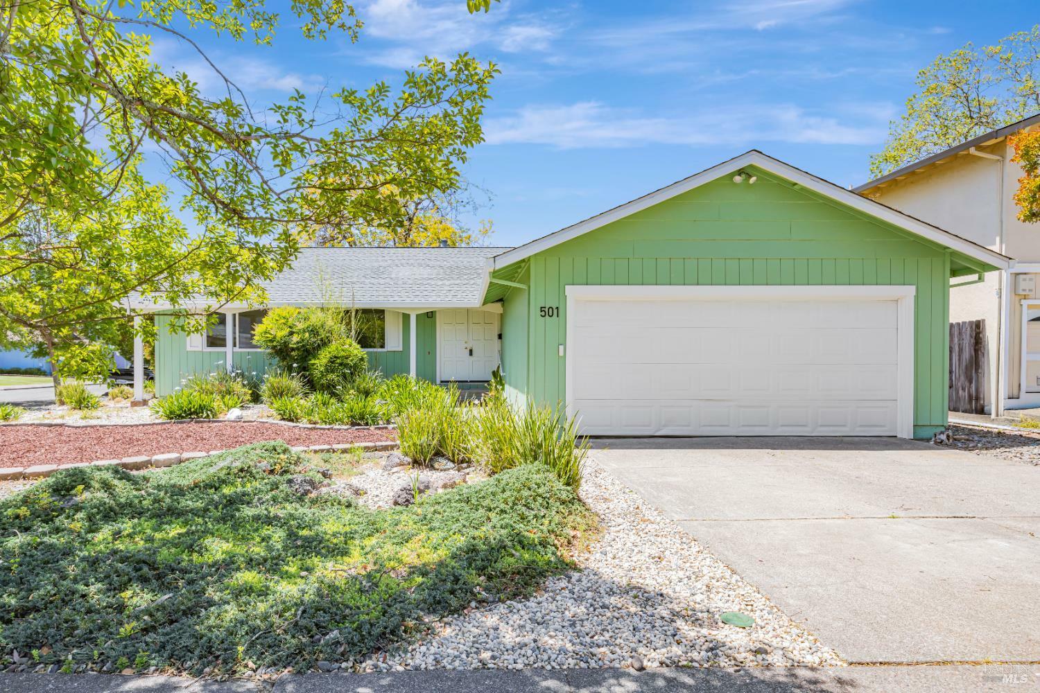 Property Photo: 501 Garfield Park Avenue CA 95409