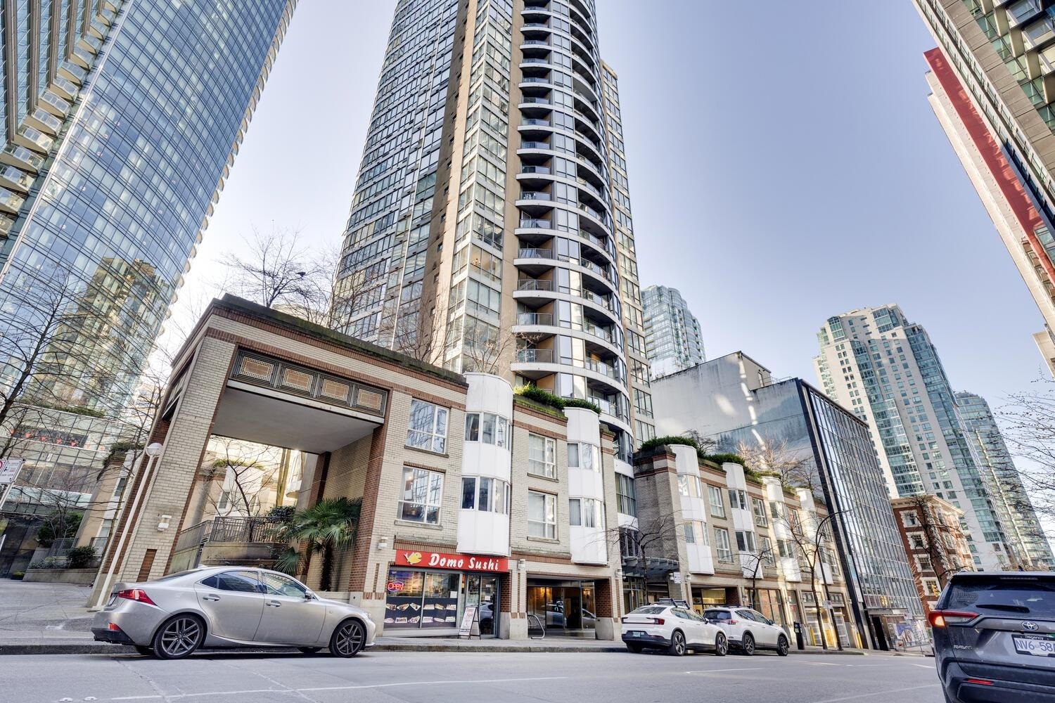 Property Photo: 1166 Melville Street 901 BC V6E 4P6
