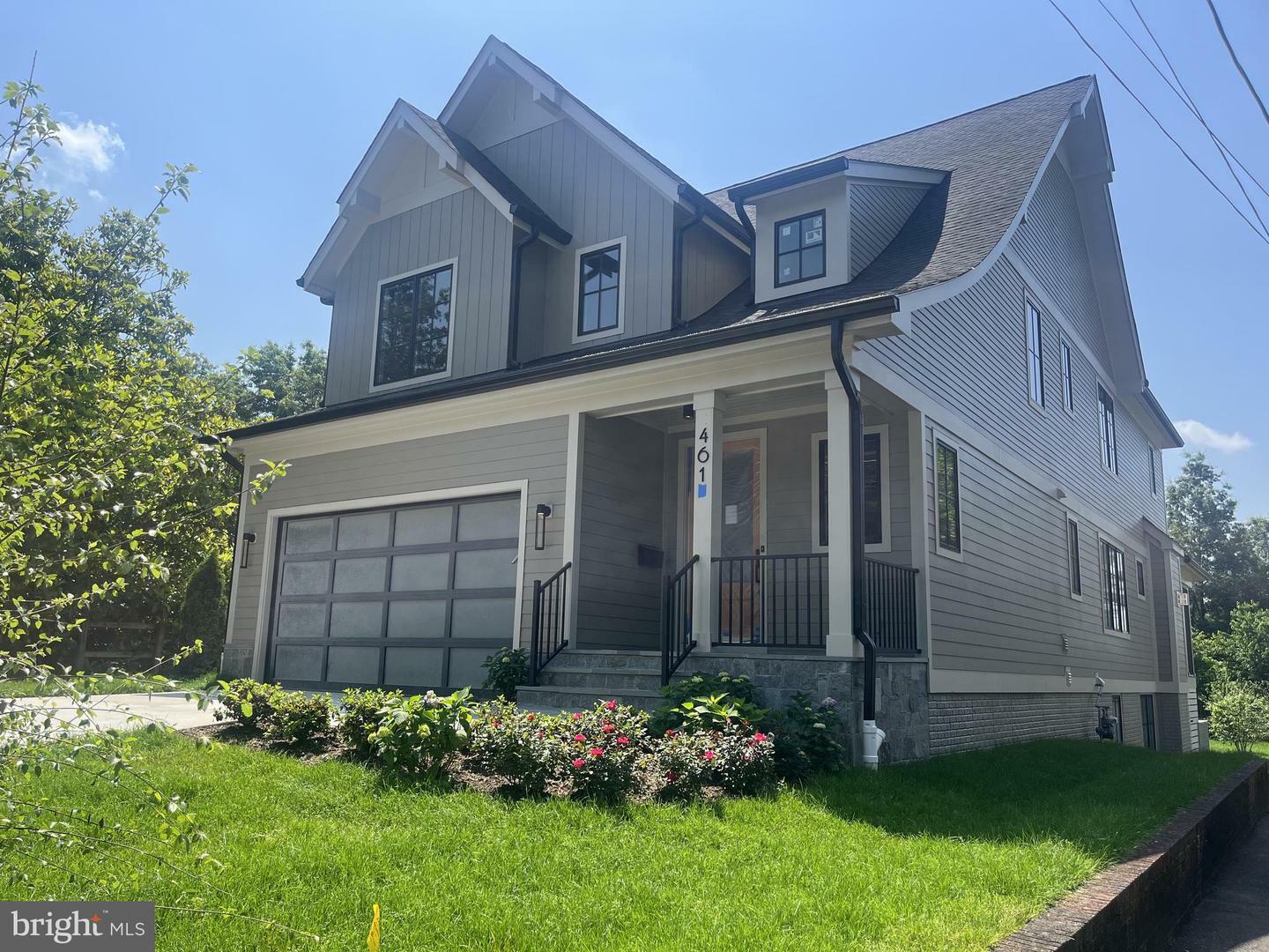 Property Photo: 4610 17th Street N VA 22207