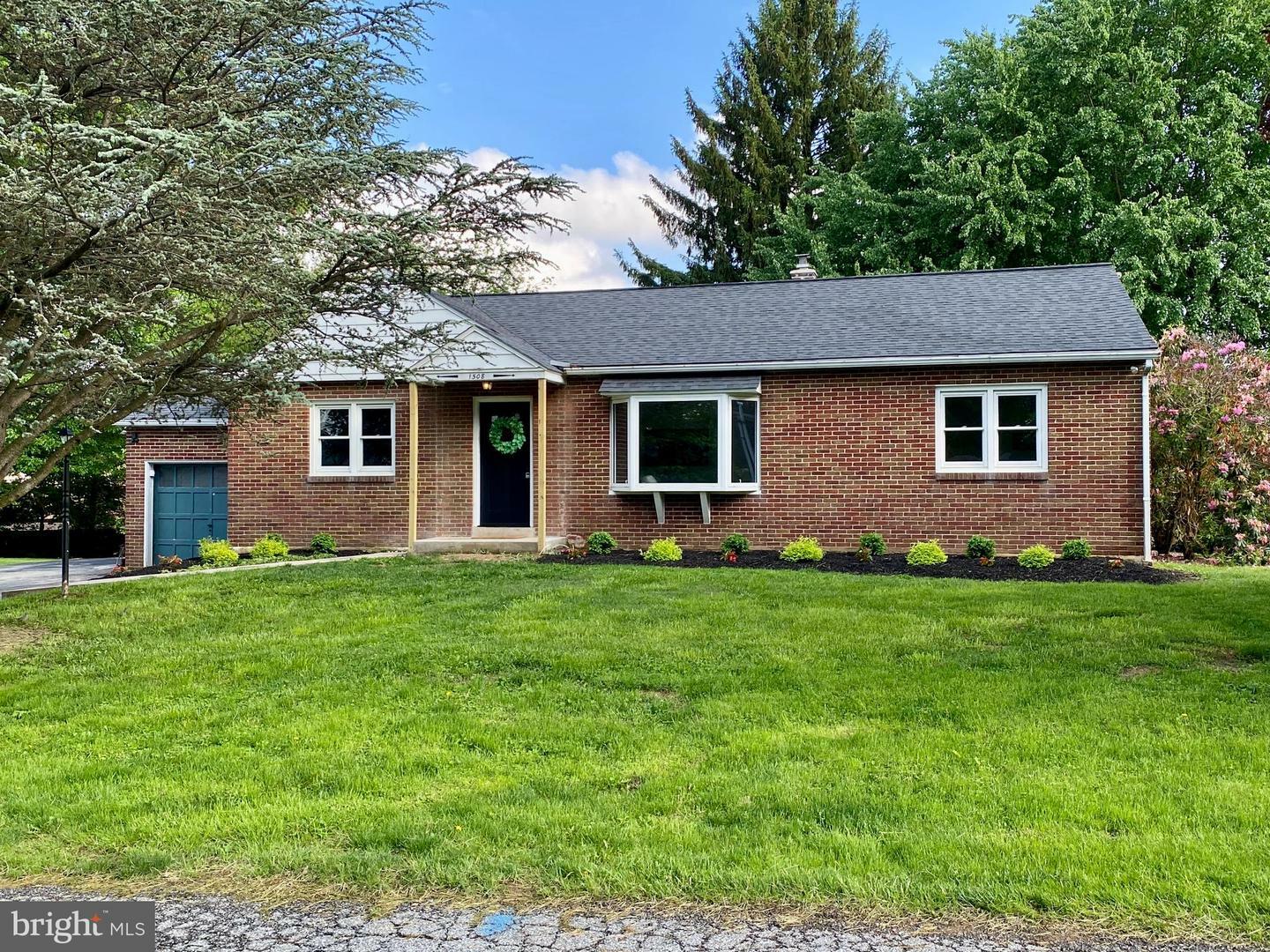 1508 Robin Road  Coatesville PA 19320 photo