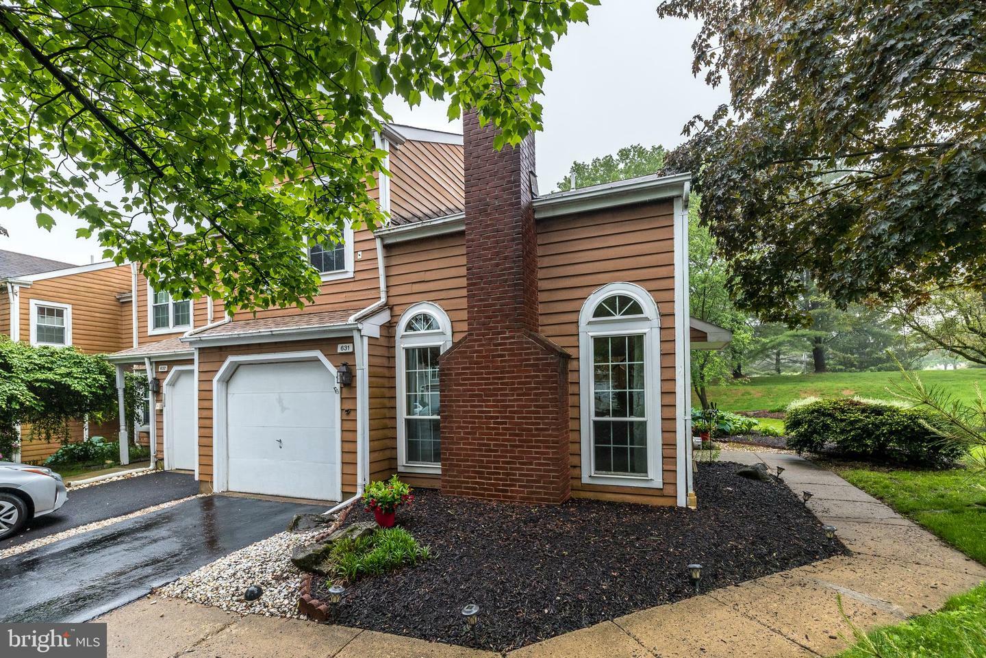 Property Photo: 631 Danbury Court PA 18940