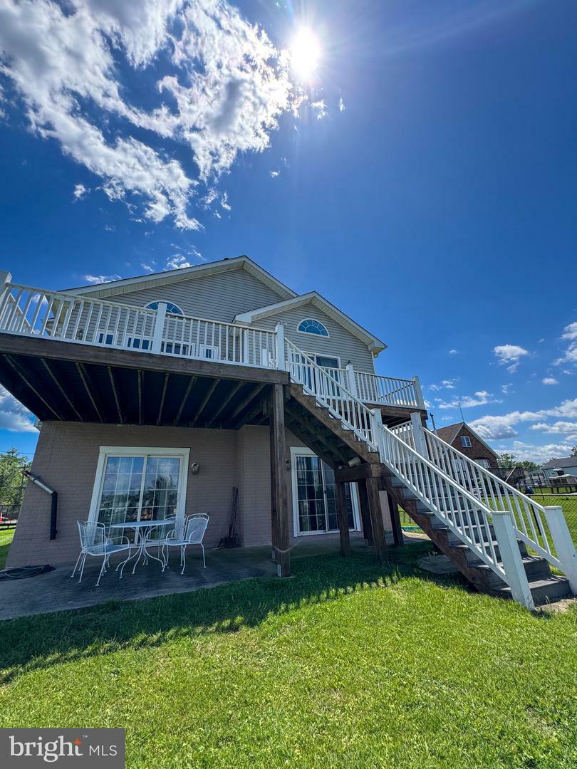 Property Photo: 7226 Waldman Avenue MD 21219