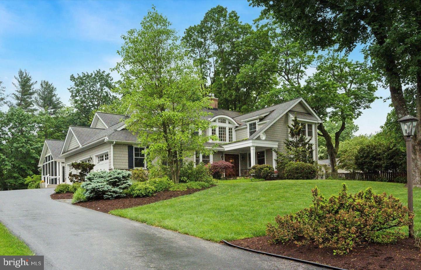 Property Photo: 648 Spruce Lane PA 19312