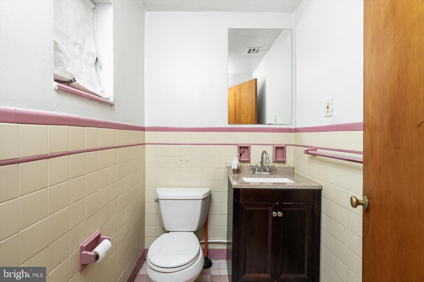 Property Photo: 153 Abernethy Drive NJ 08618