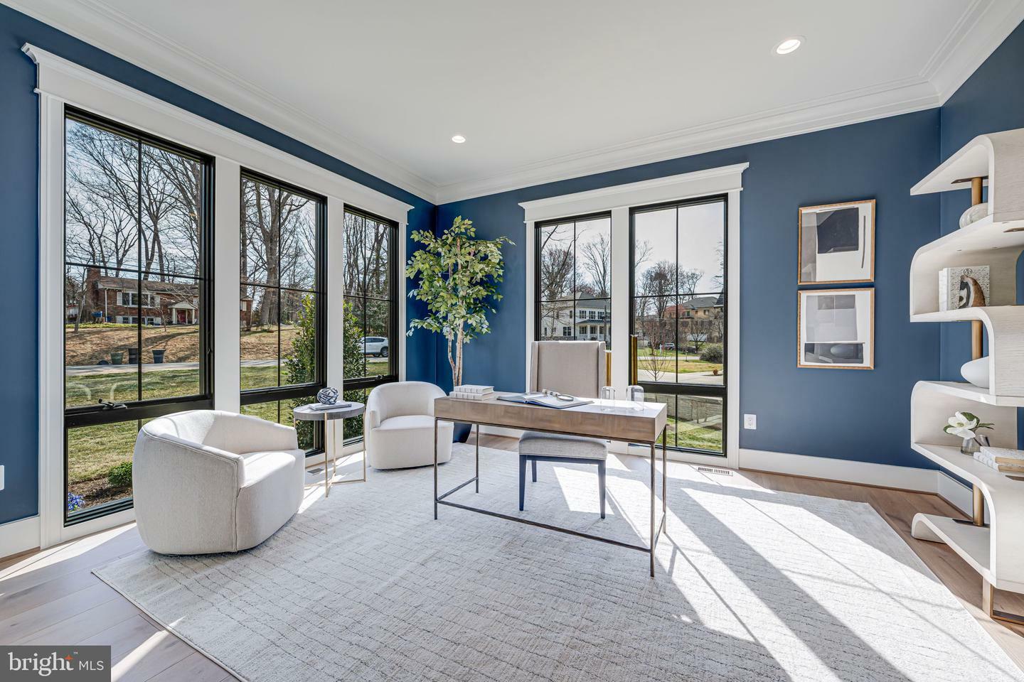 Property Photo: 2210 Trott Avenue VA 22181