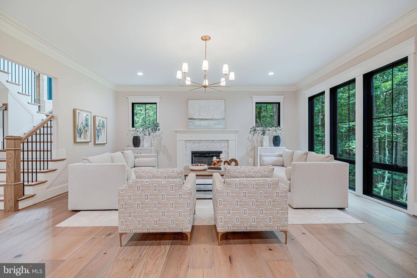 Property Photo: 2210 Trott Avenue VA 22181