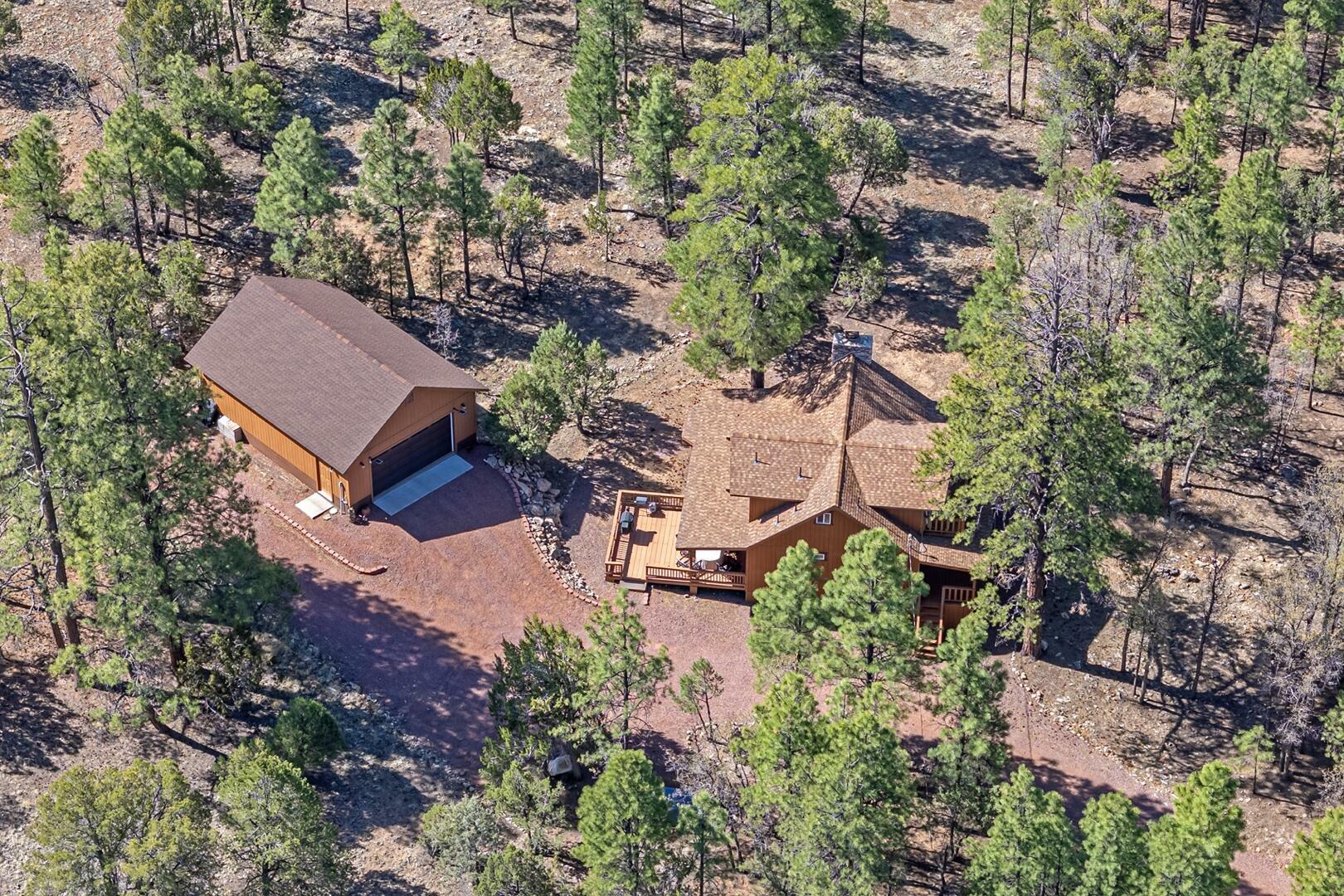 Property Photo: 4966 Trail Circle AZ 86024