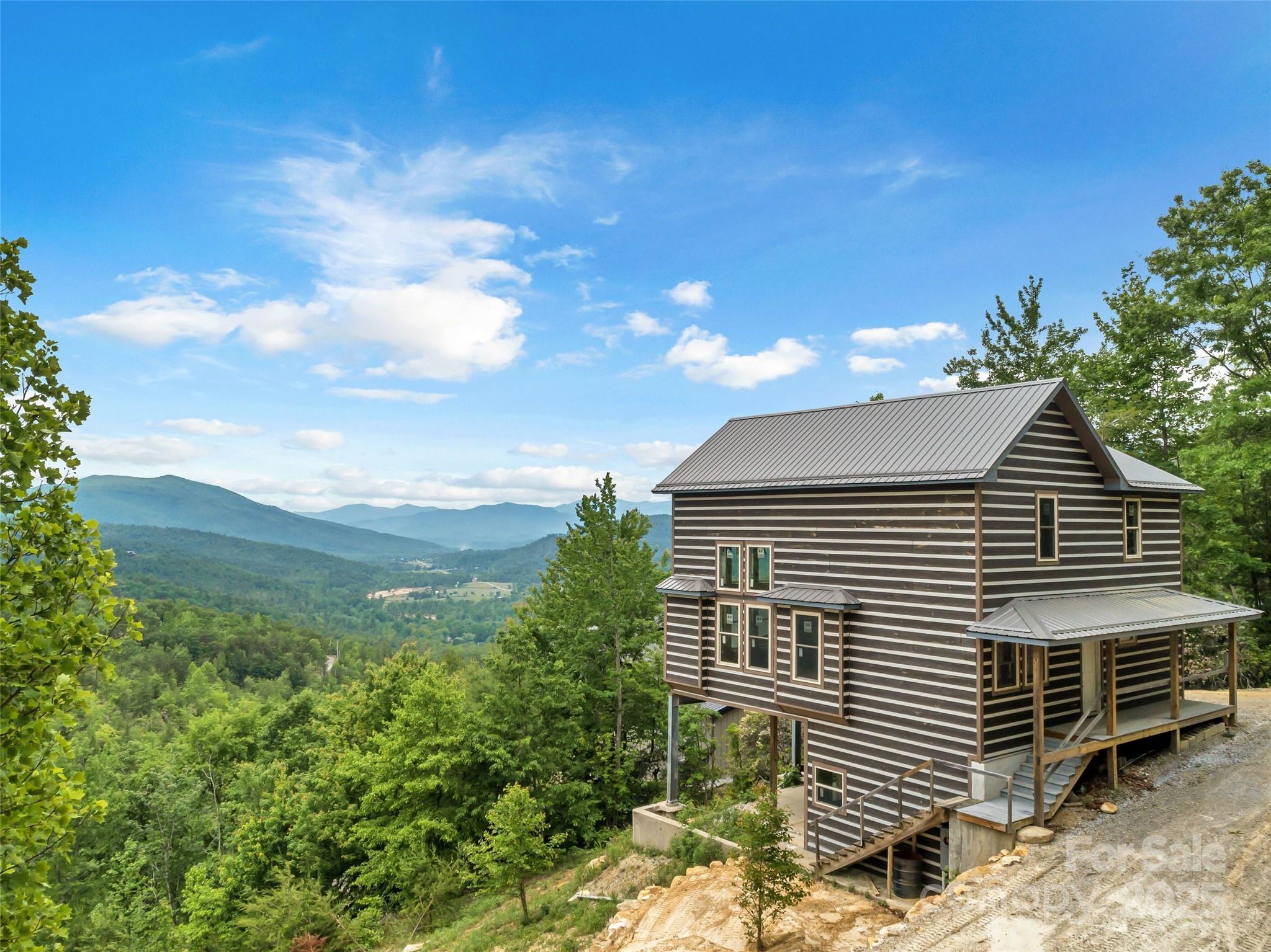 Property Photo:  548 Wilderness Drive  NC 28752 