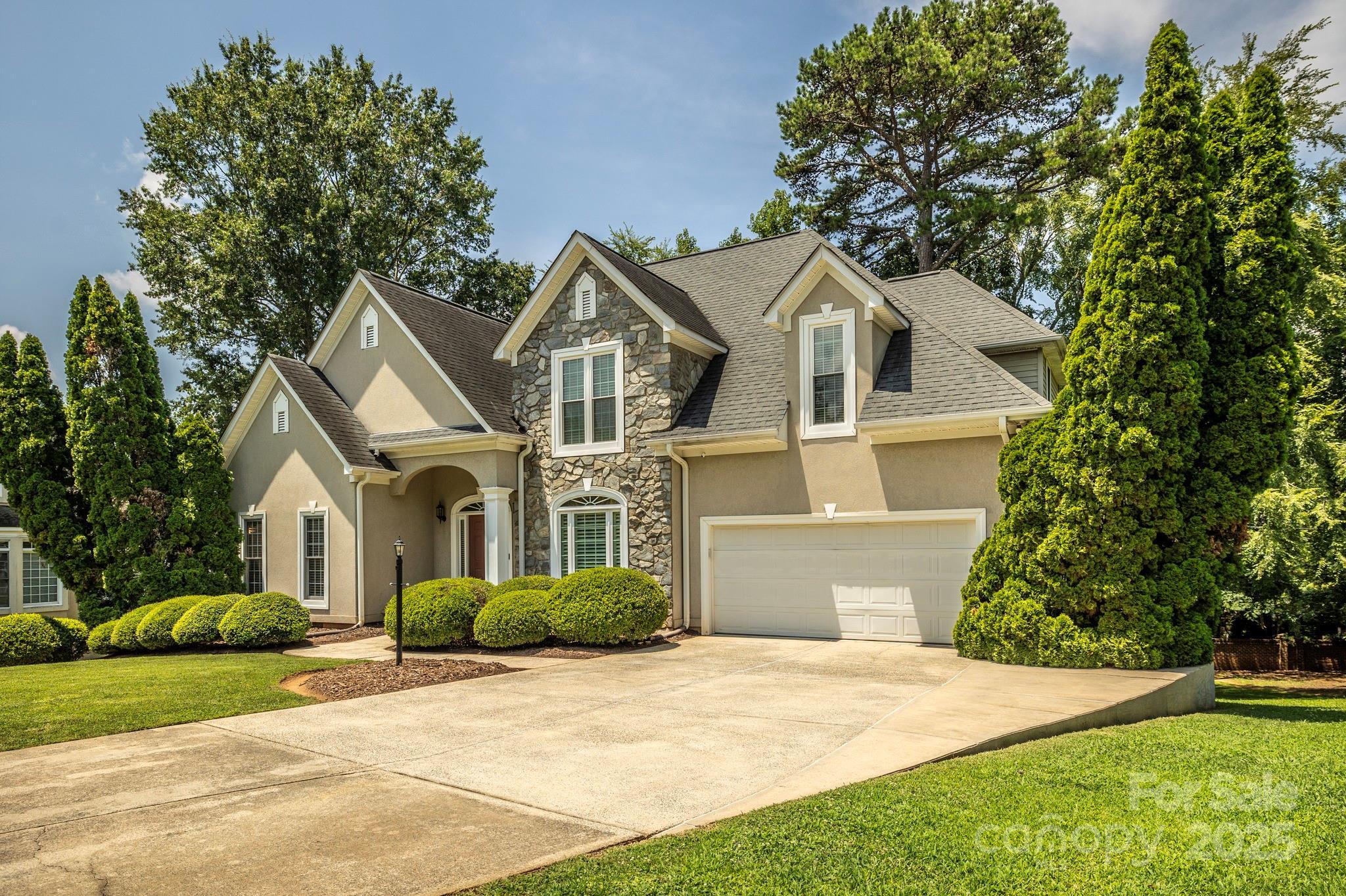 Property Photo:  1253 Iverleigh Trail  NC 28270 