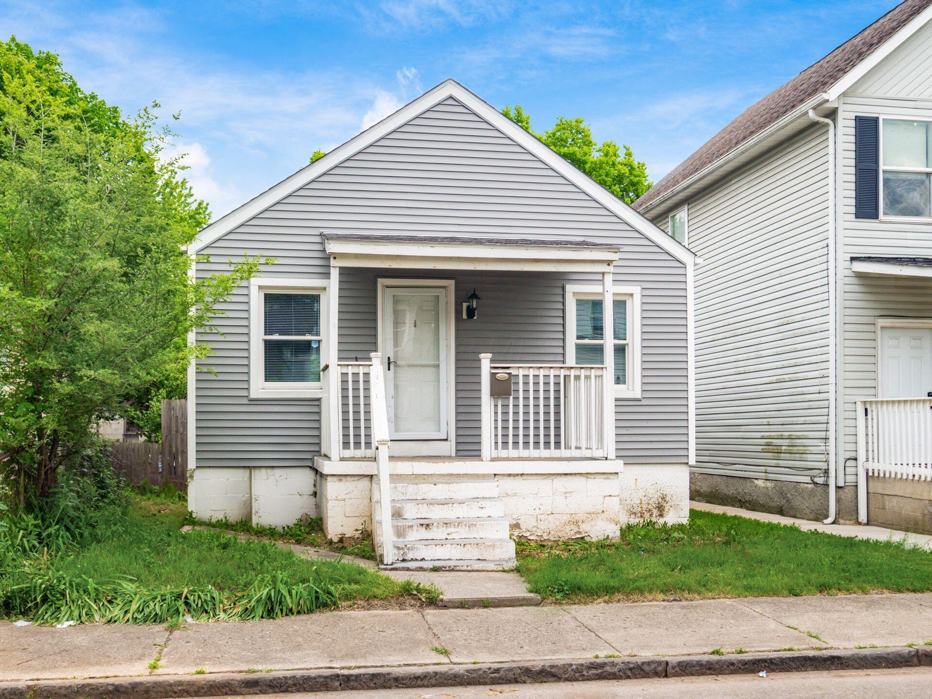 Property Photo: 84 Meek Avenue OH 43222