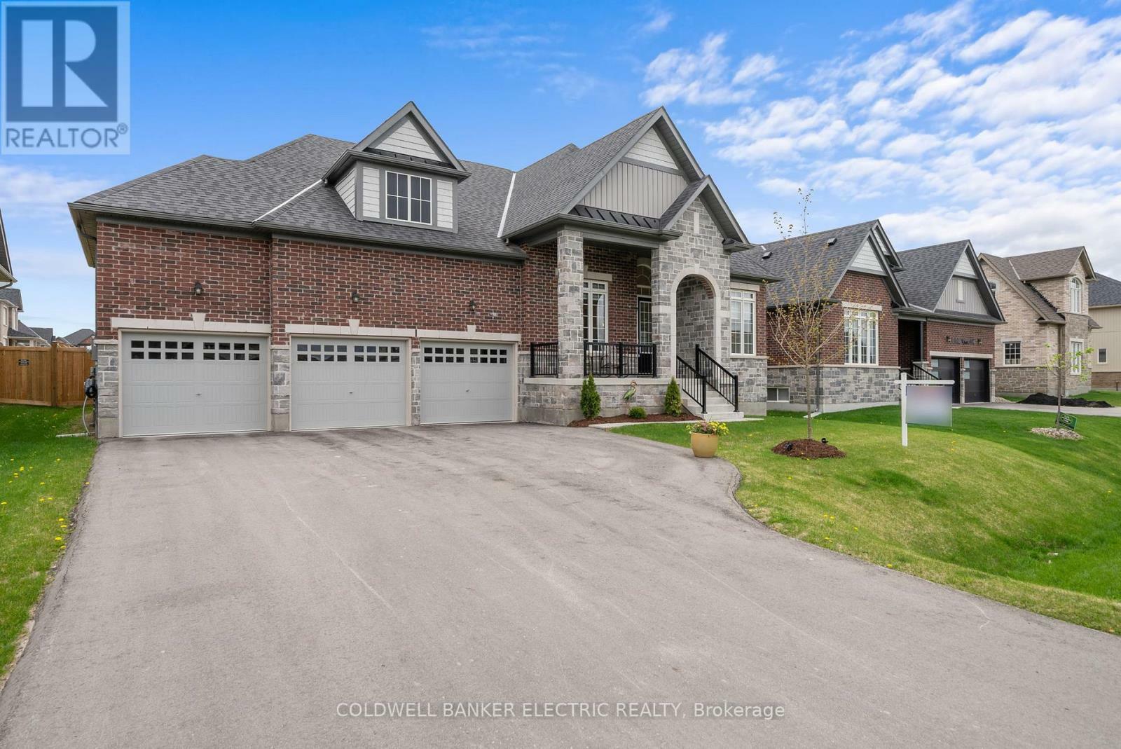 Property Photo: 11 Golden Meadows Drive ON K9J 0K7