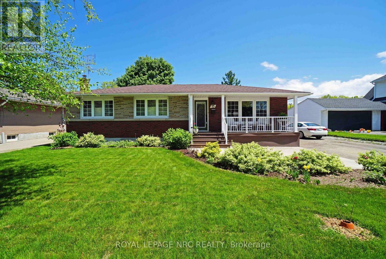 Property Photo: 13 Cullen Drive ON L2T 3H2