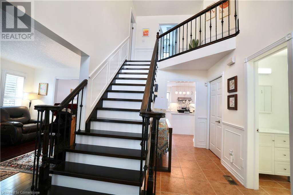 Property Photo: 525 Leighland Drive ON N2T 2H5