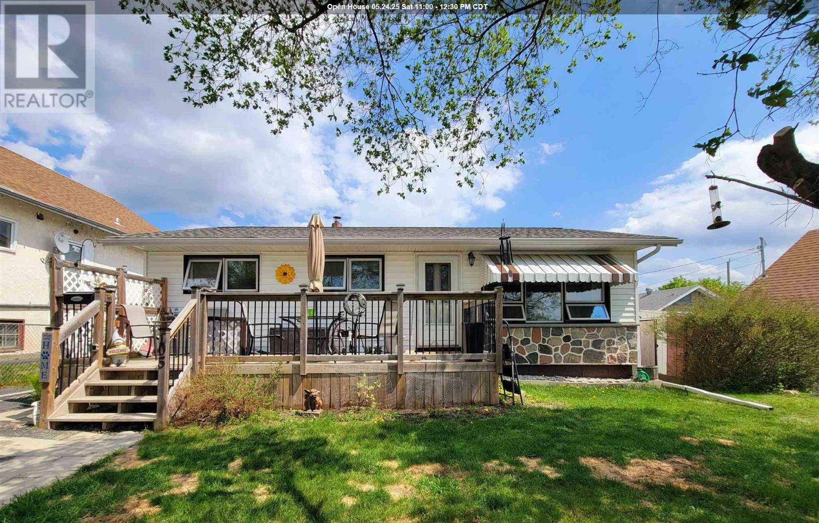 105 Mellick Ave  Kenora ON P9N 3C4 photo