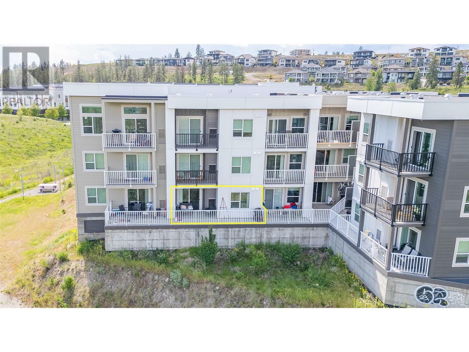 Property Photo: 625 Academy Way 130 BC V1V 0E3