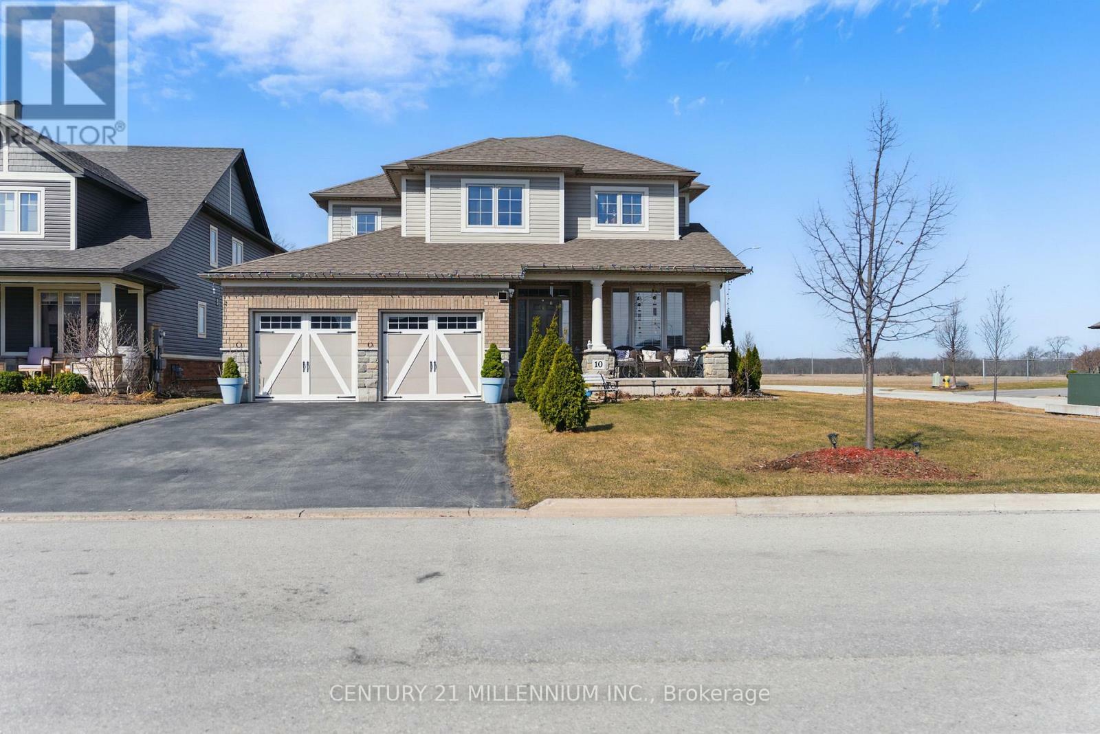 Property Photo: 10 Harvest Gate ON L0R 2A0