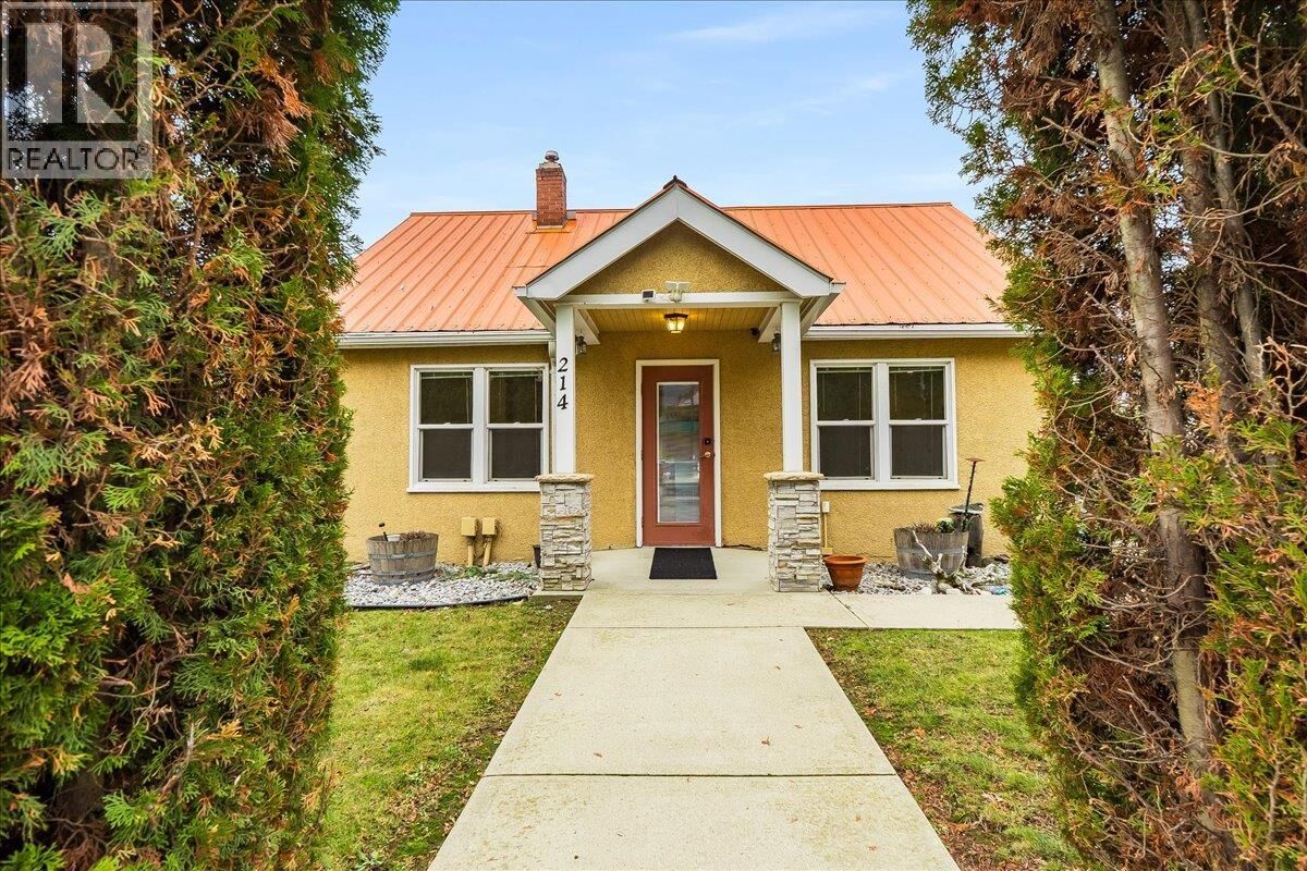 Photo de la propriété: 214 11th Avenue BC V1N 1J2