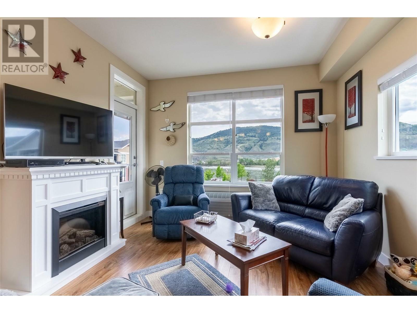 Photo de la propriété: 755 Mayfair Street 410 BC V2B 5L7