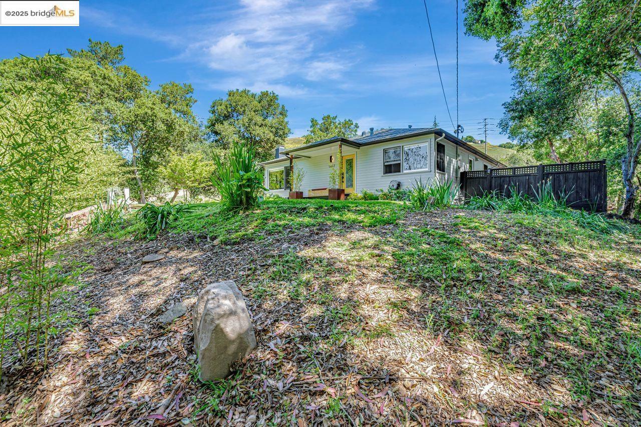 Property Photo: