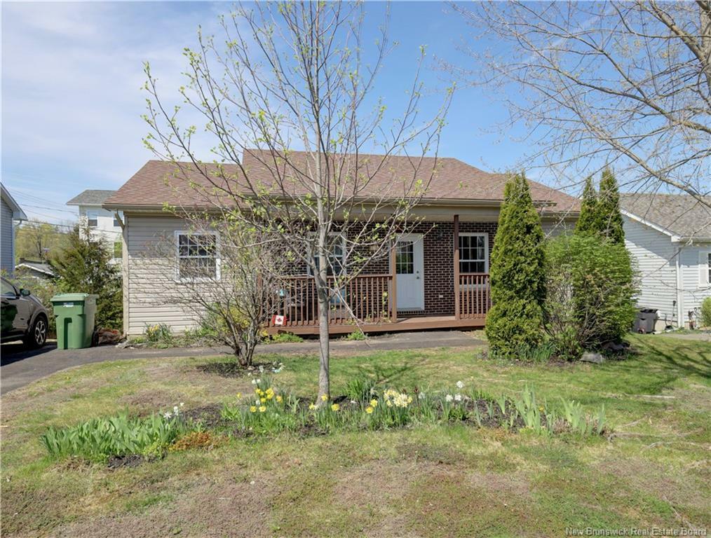 Property Photo: 13 Glen Eyre Court NB E3C 2P7