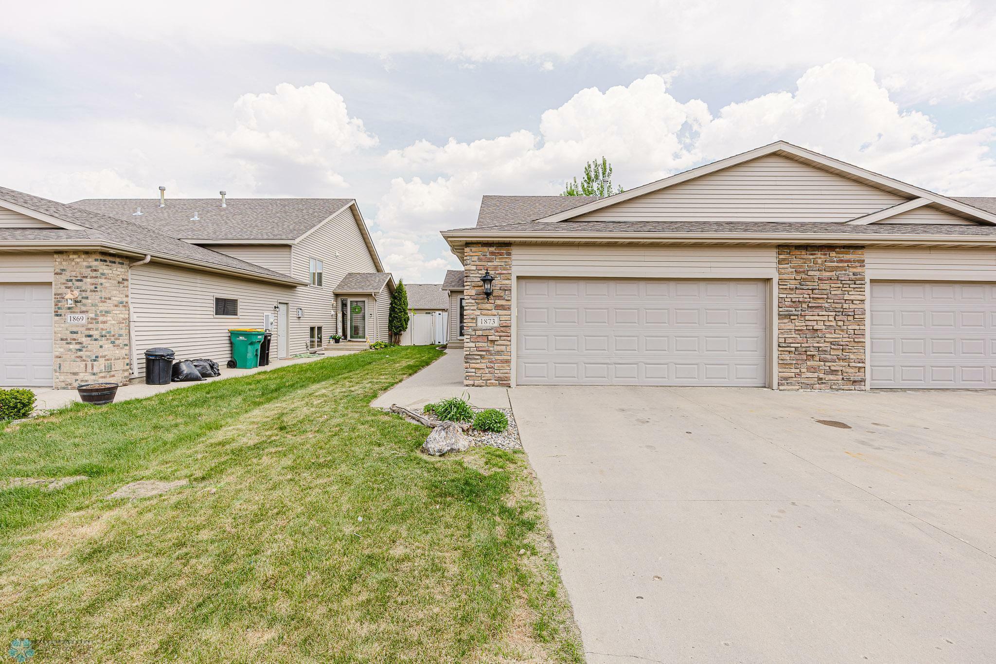 Property Photo: 1873 6th Street W ND 58078