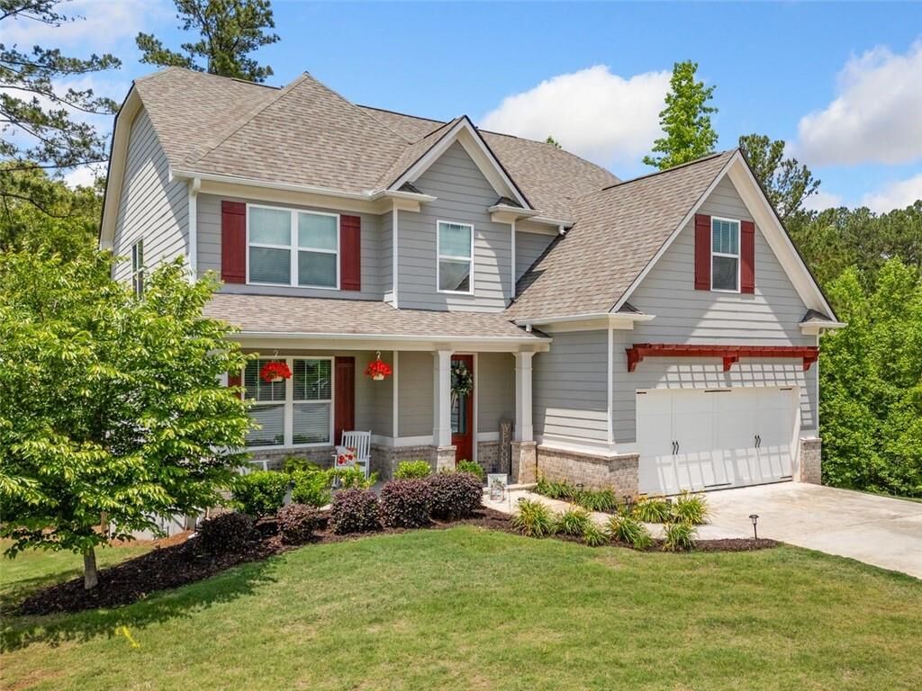 Property Photo: 33 New Kent Court GA 30180