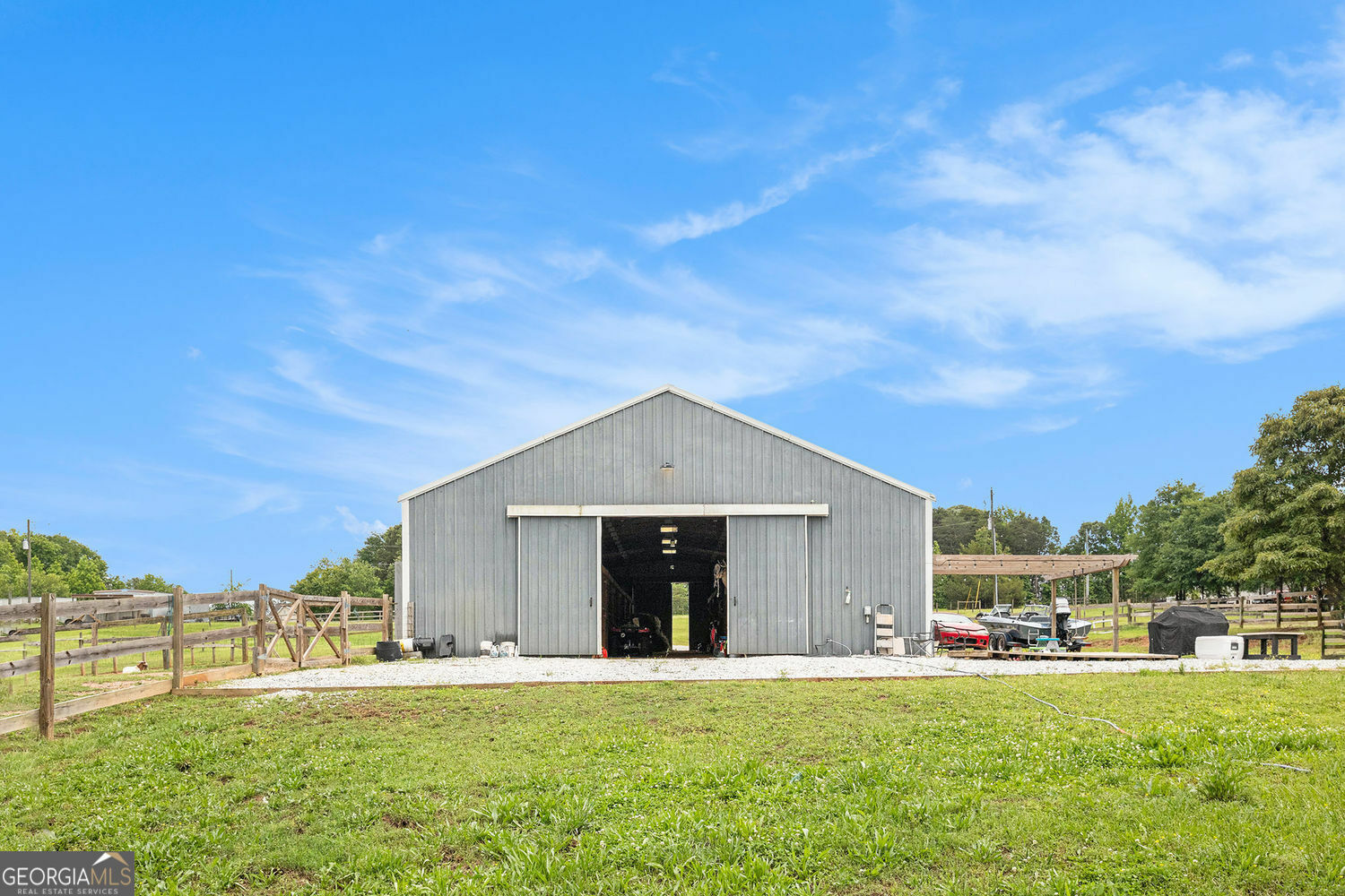 Property Photo: 3852 Woods Bridge Road GA 30529