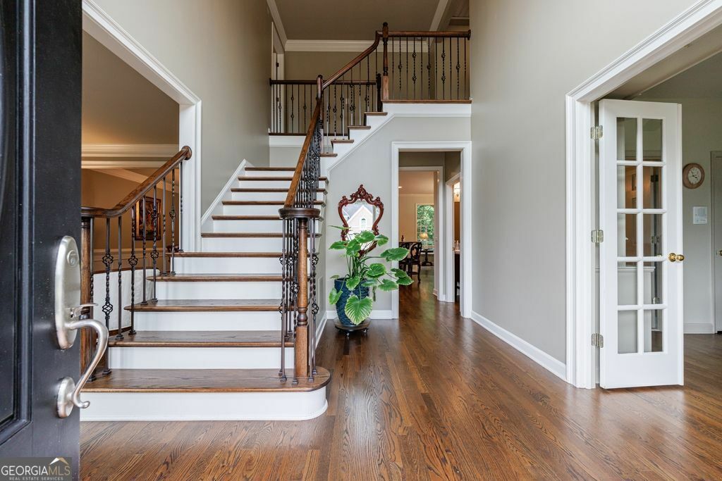 Property Photo: 10830 Carrara Cove GA 30022