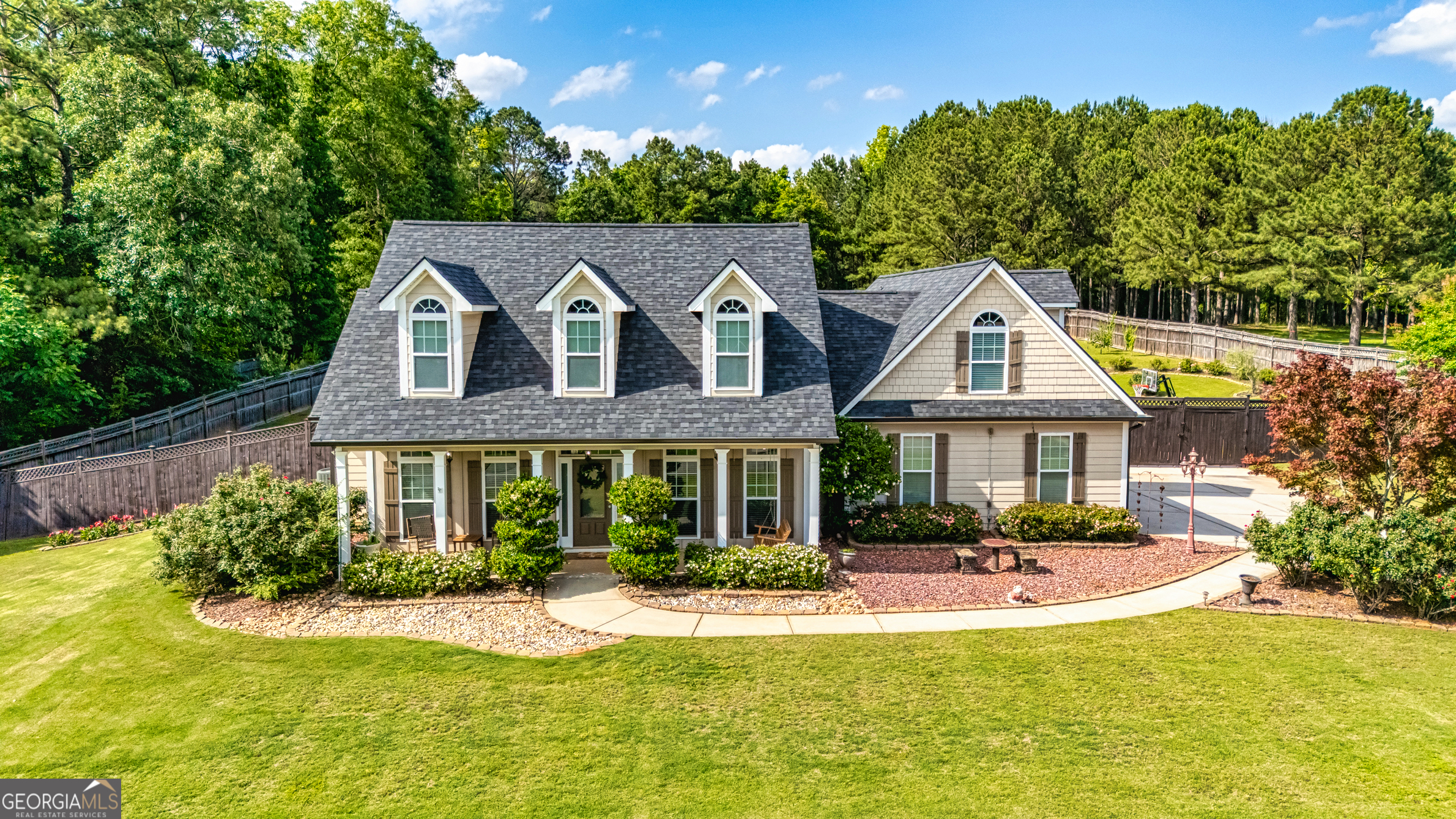 Property Photo: 70 Willow Bend Way GA 30276