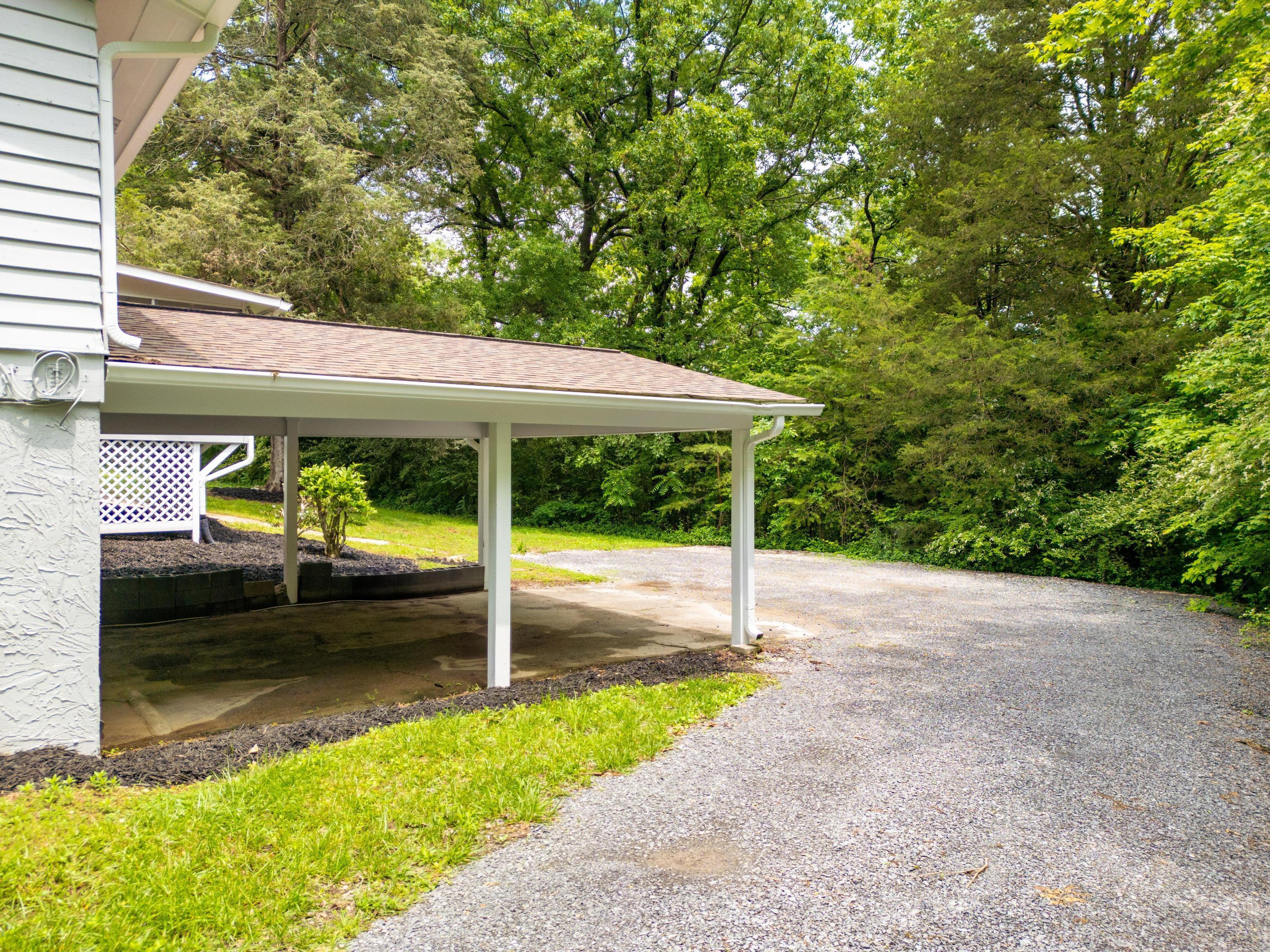 Property Photo: 11306 Hixson Pike TN 37379