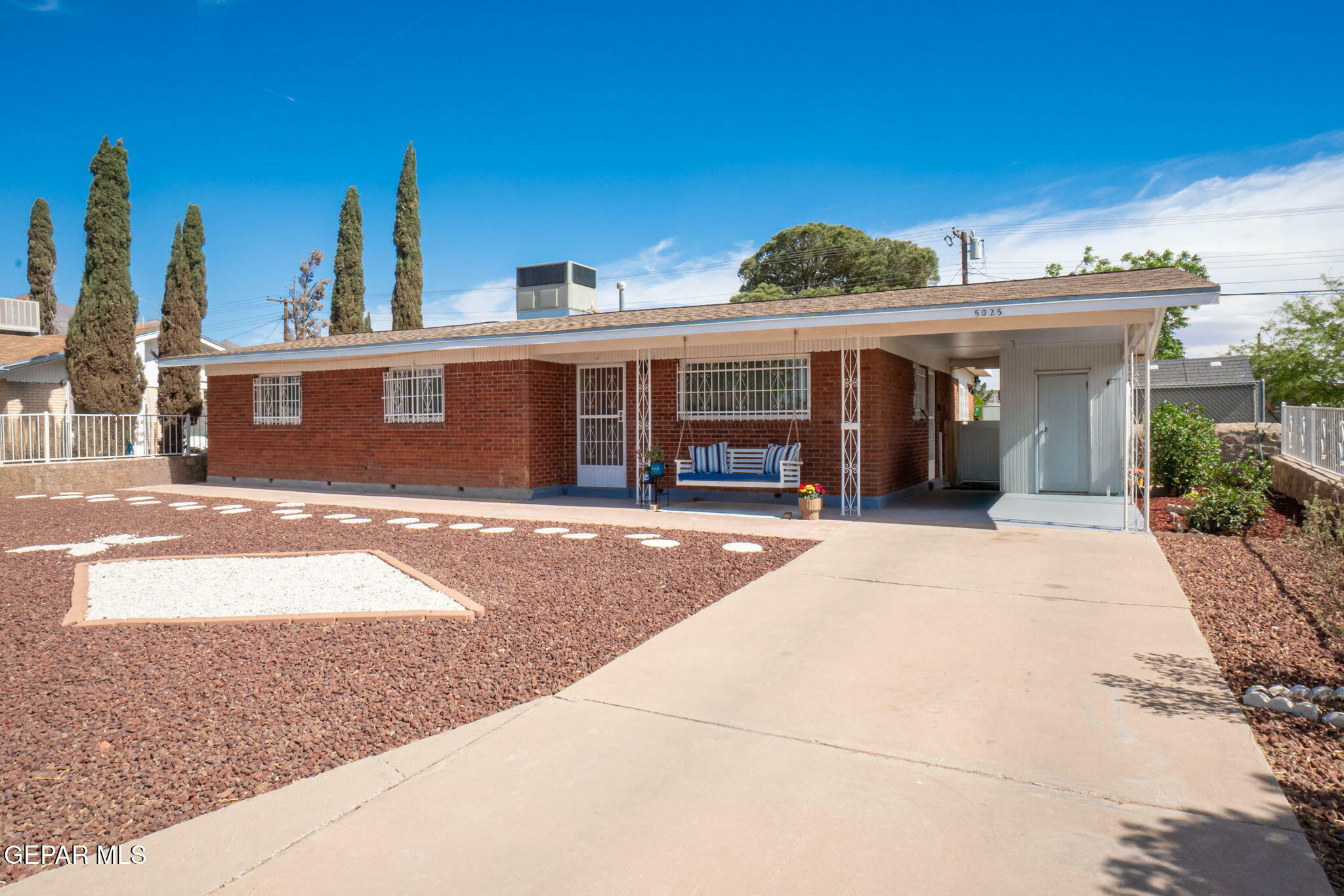 Property Photo: 5025 Rutherford Drive TX 79924