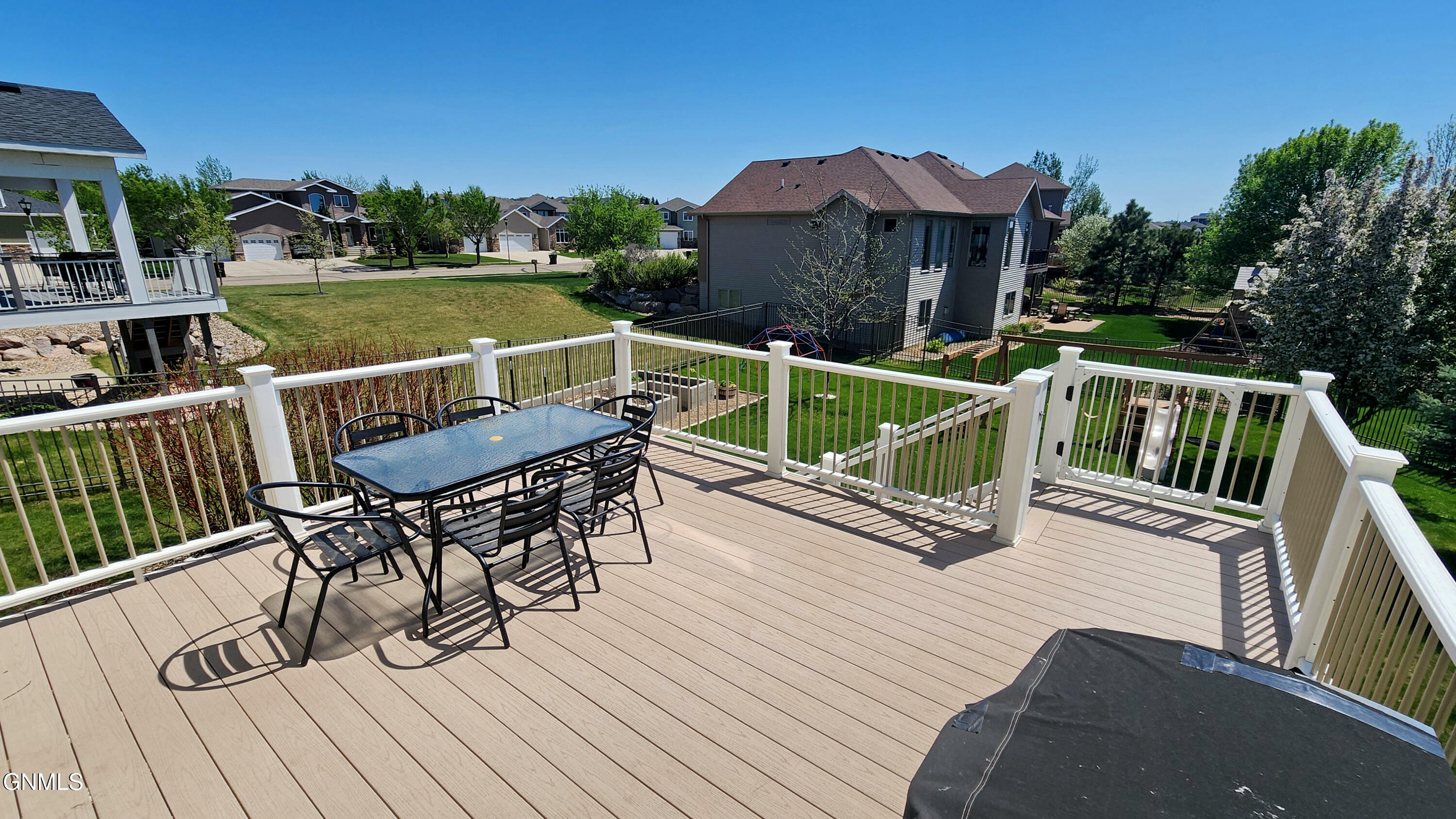 Property Photo: 1325 Eagles View Lane ND 58503