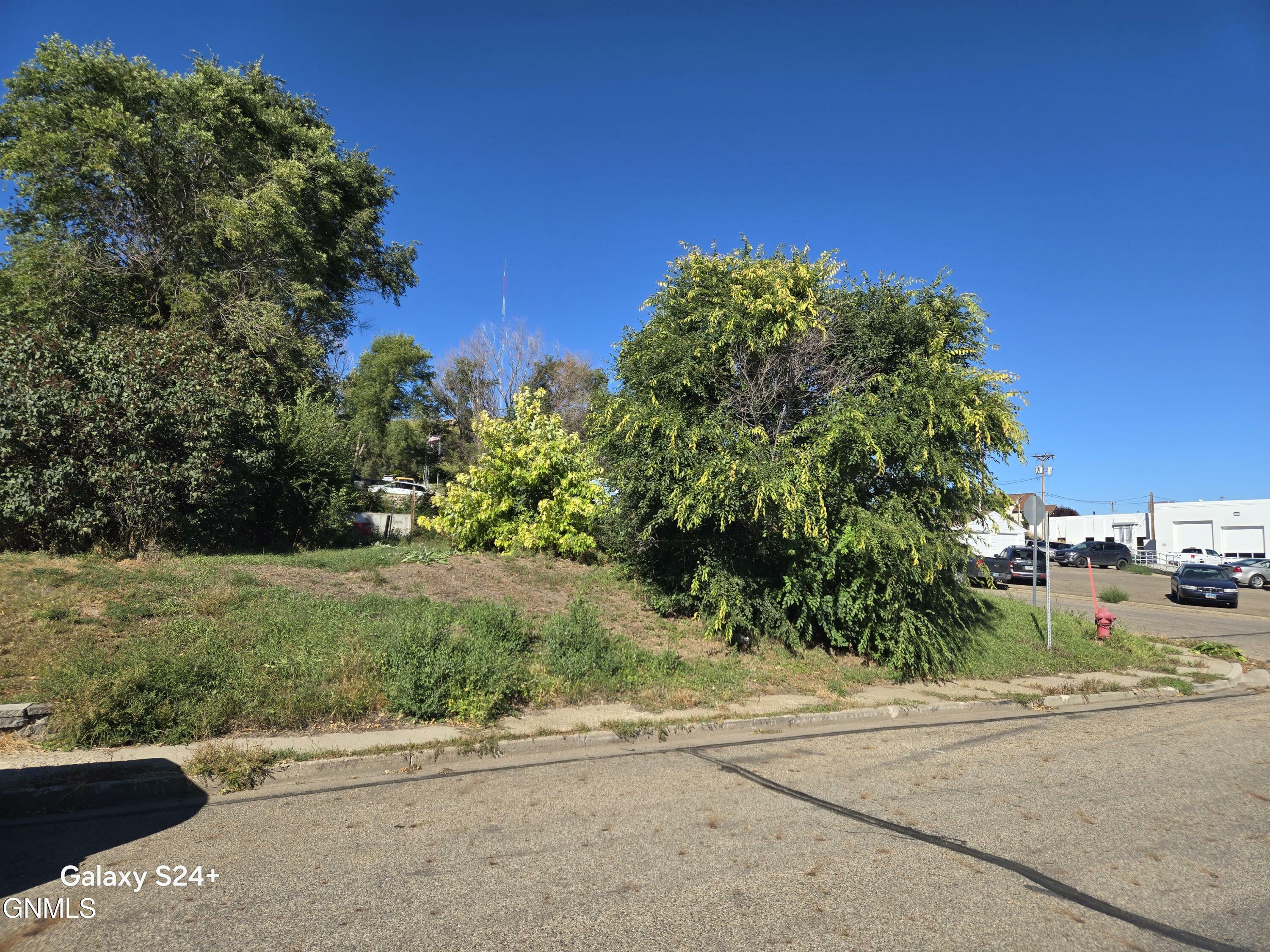 Property Photo: 1310 2nd Street NE ND 58554