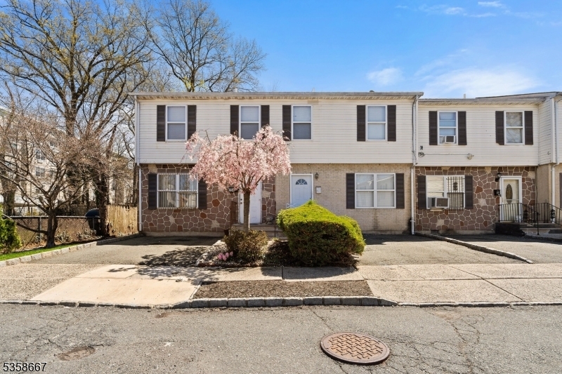 204 N Clinton St 204A  East Orange City NJ 07017 photo