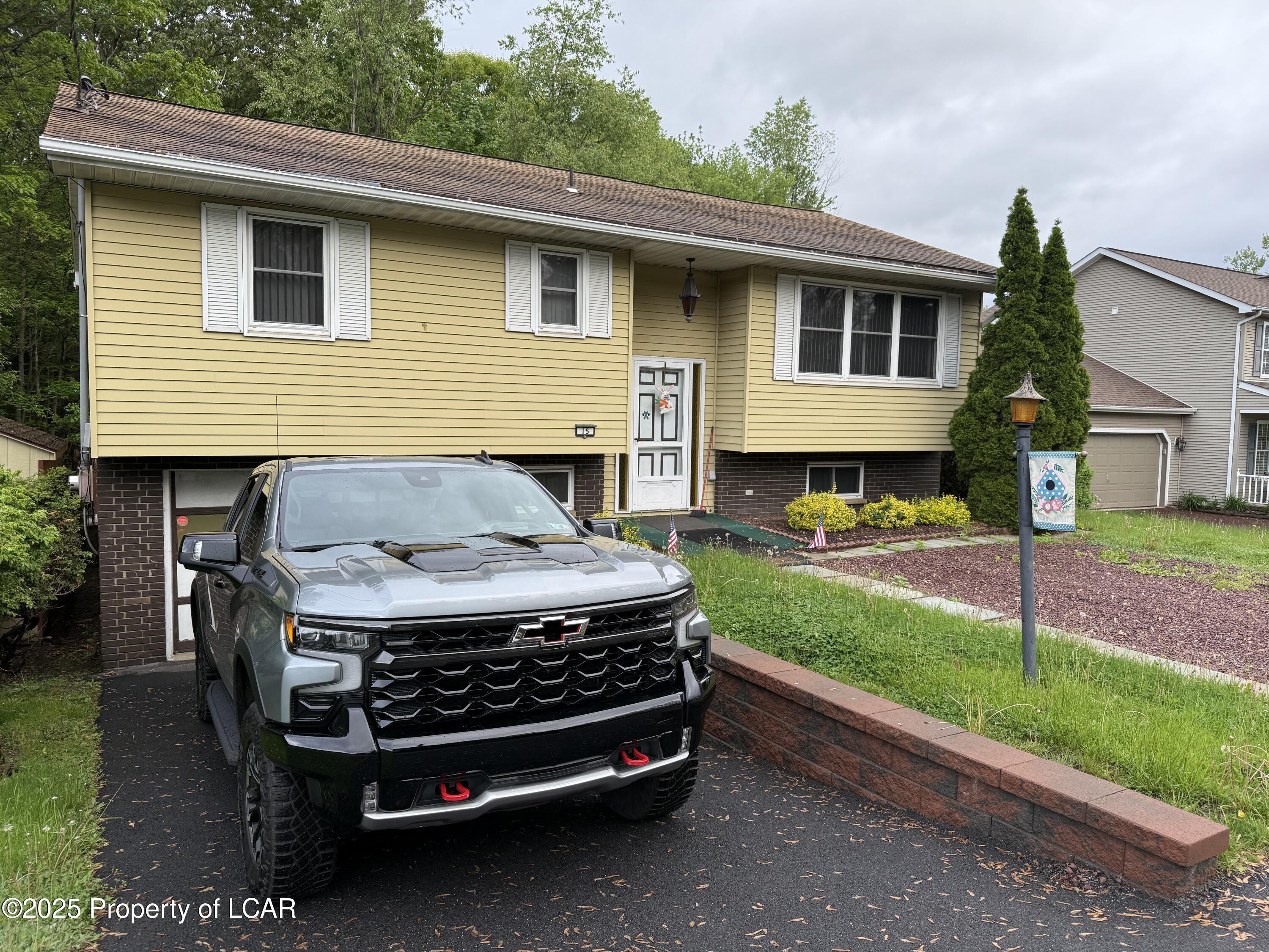 15 Pittston Avenue  Yatesville PA 18640 photo