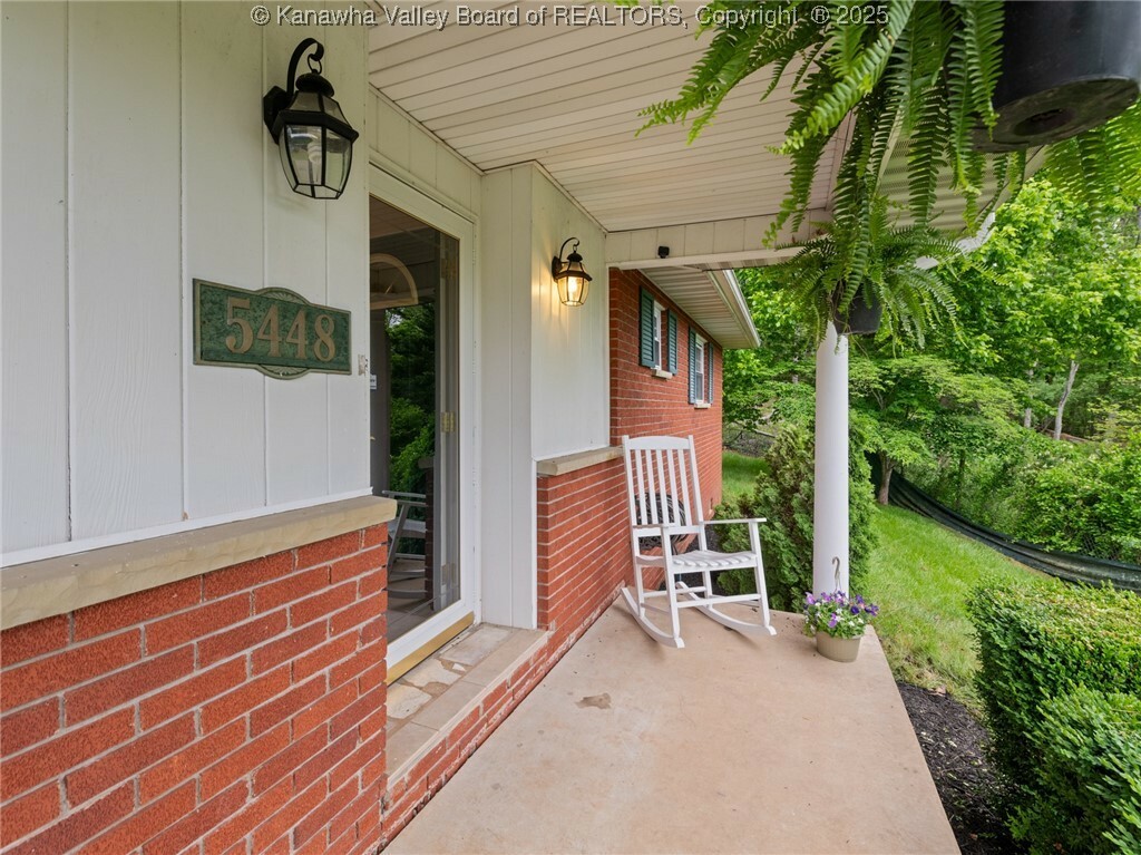 Property Photo: 5448 Deerfield Lane WV 25313