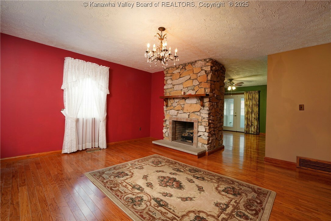 Property Photo: 918 Reunion Road WV 25071