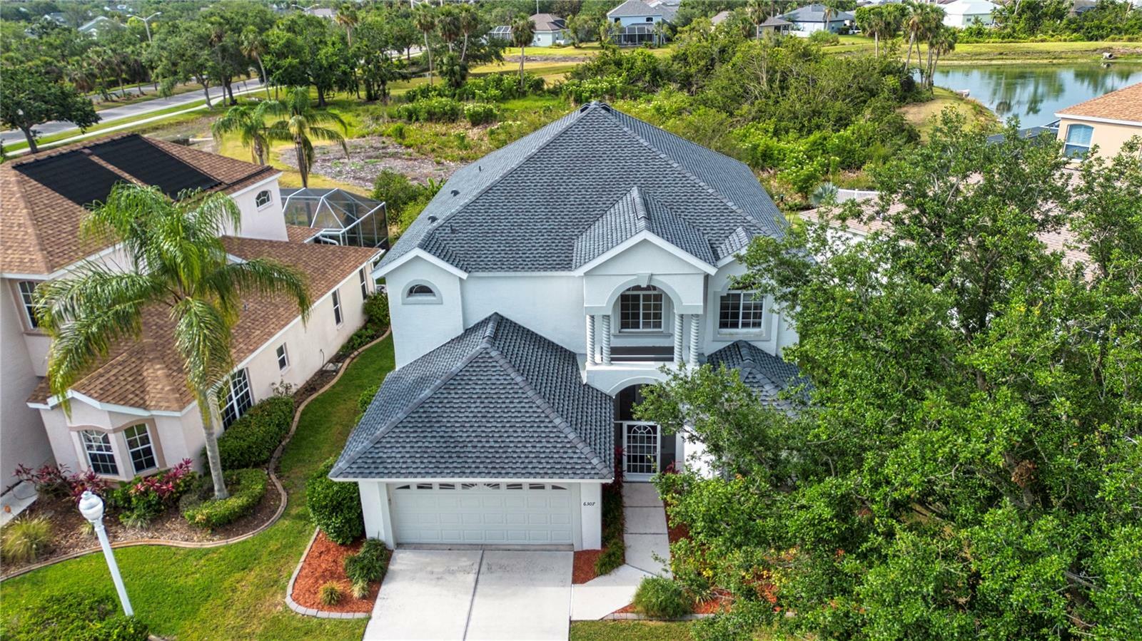 Property Photo: 6307 Laurel Creek Trail FL 34222