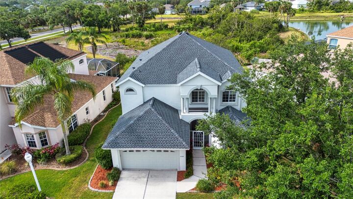 Property Photo: 6307 Laurel Creek Trail FL 34222