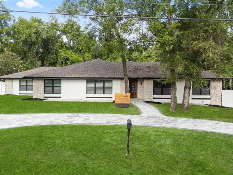 625 N Central Avenue  Oviedo FL 32765 photo